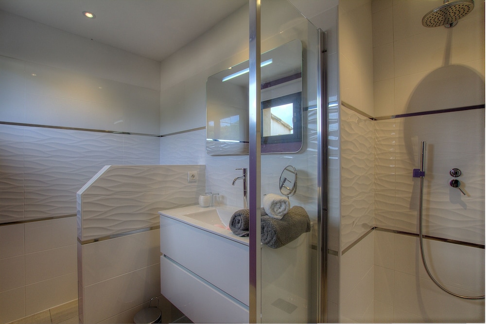 Double Room, Terrace (Mauve) photo 2