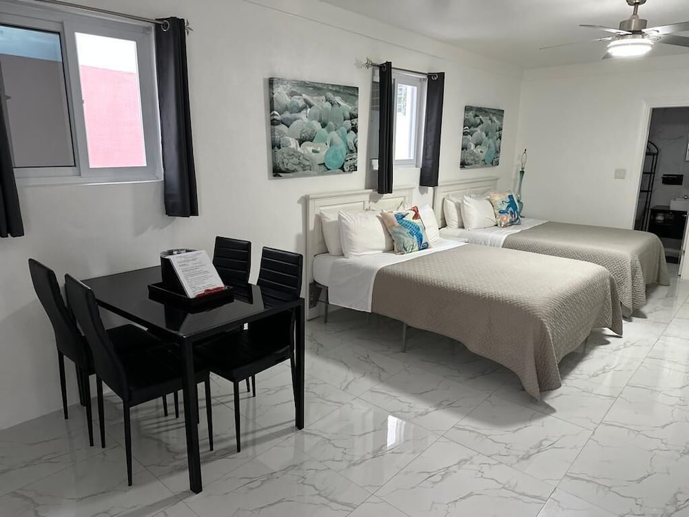 Superior Studio Suite, 2 Queen Beds, Non Smoking photo 3