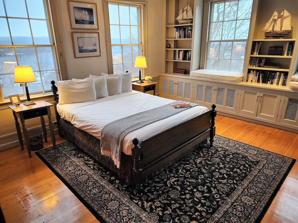 Room, 1 Queen Bed photo 1