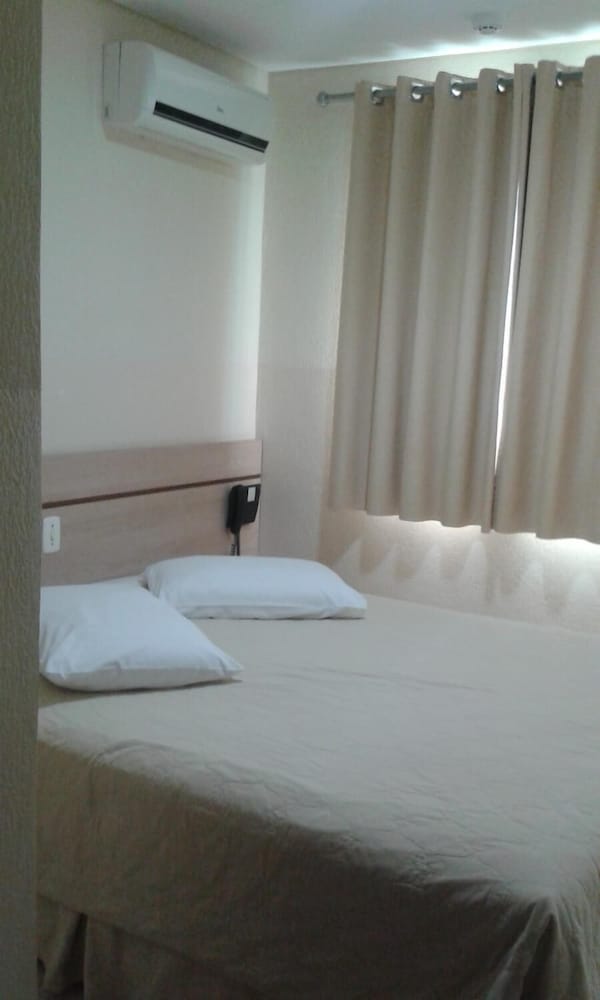 Deluxe Double Room Single Use photo 3