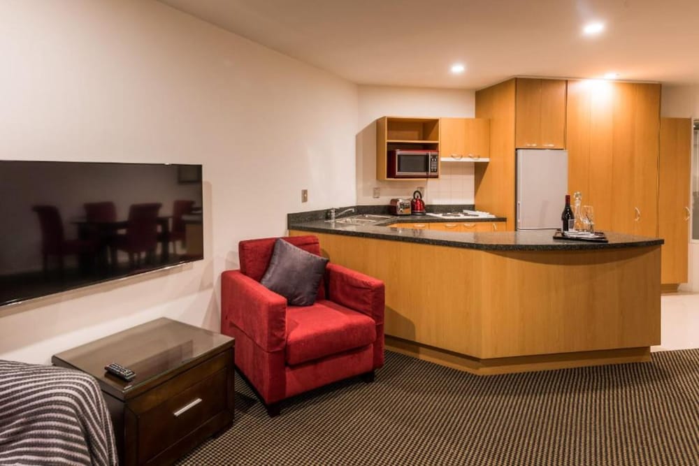 Standard One Bedroom Apartment - Pet Friendly thumbnail 5