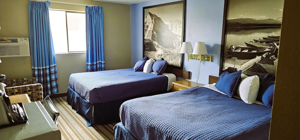 Basic Double Room photo 2