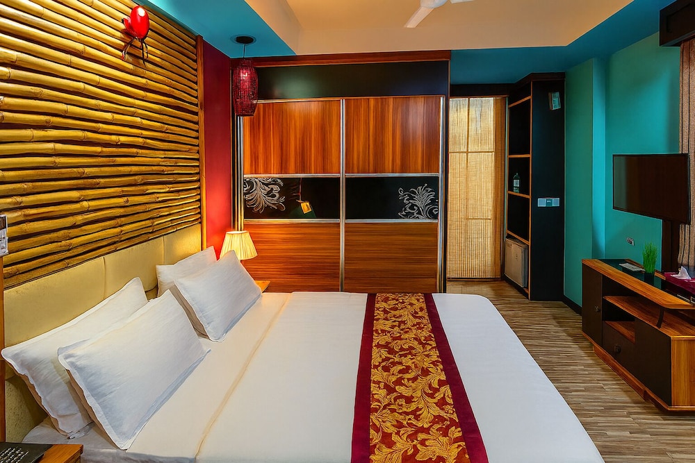 Classic Double Room, Balcony
