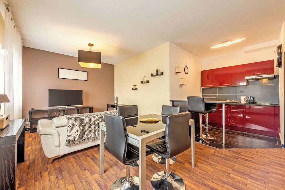 Superior Studio Suite - Photo 1
