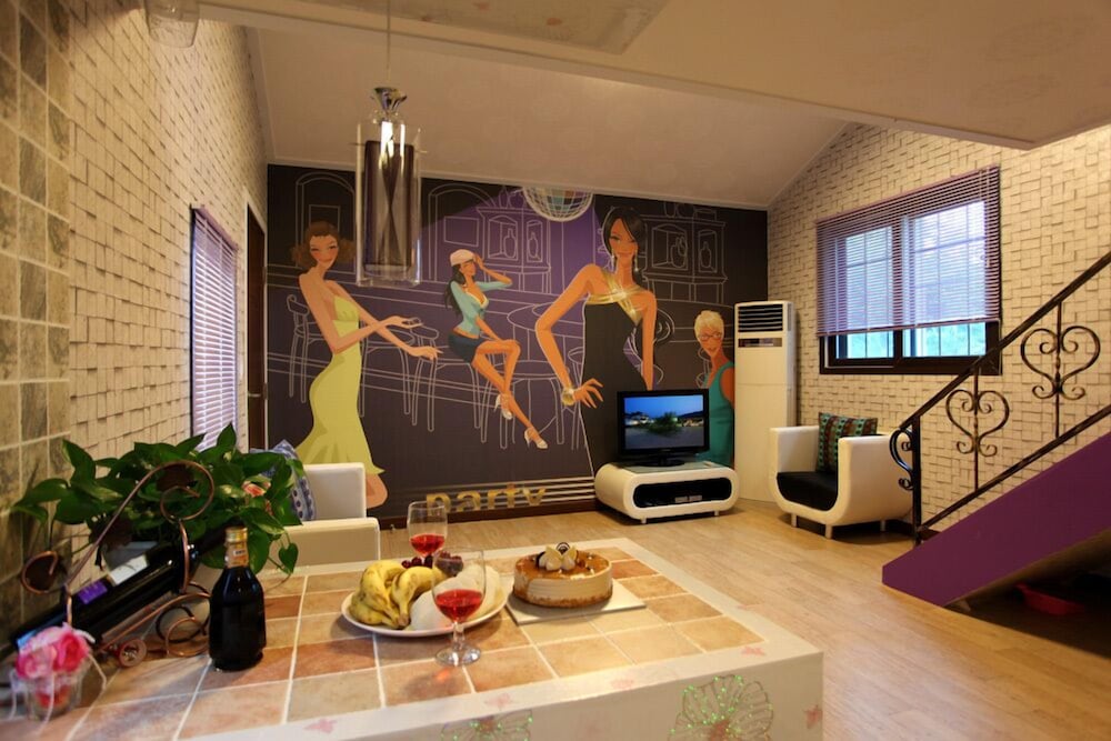 Room (Maru) photo 3