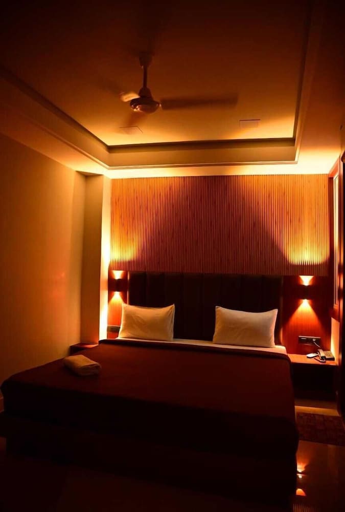 Comfort Triple Room, City View photo 3