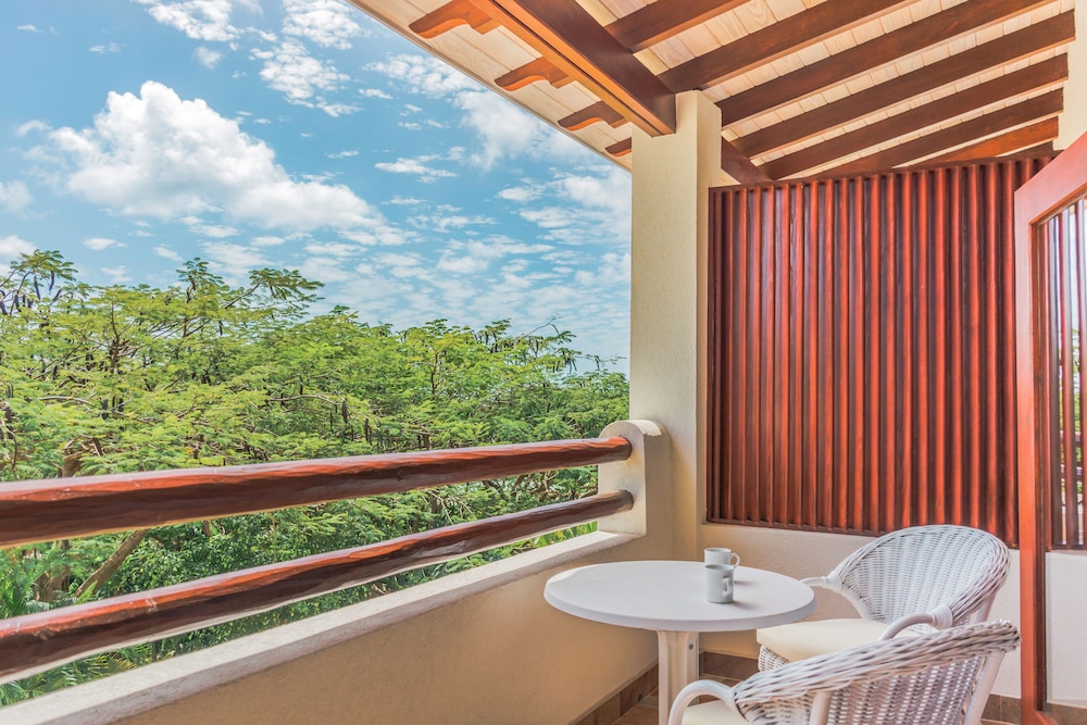 Room, Garden View - Photo 3