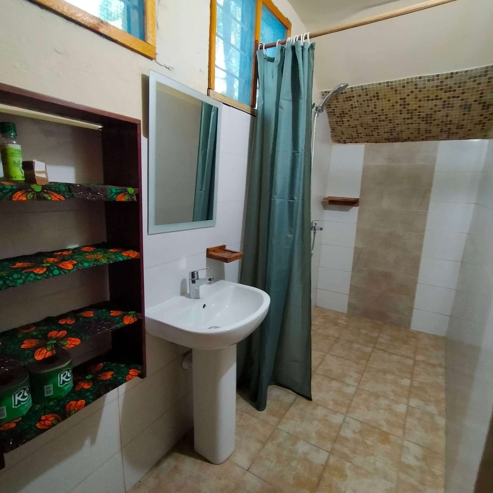 Traditional Triple Room, 1 Bedroom, Balcony, Garden View - Photo 6