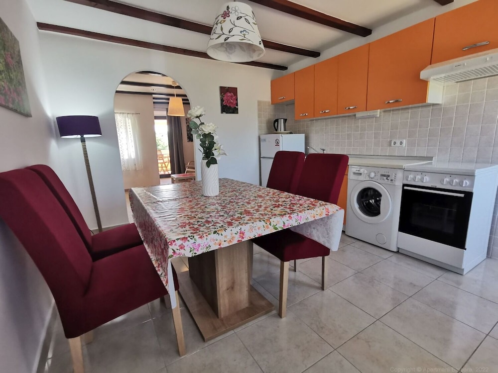 Apartment (Serenity  - free parking - A3(2))