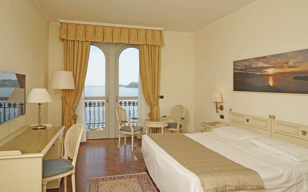 Deluxe Triple Room - Photo 2