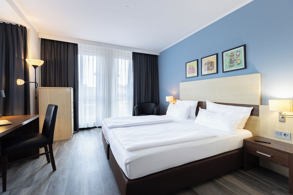Premium Room, 2 Twin Beds - Photo 1