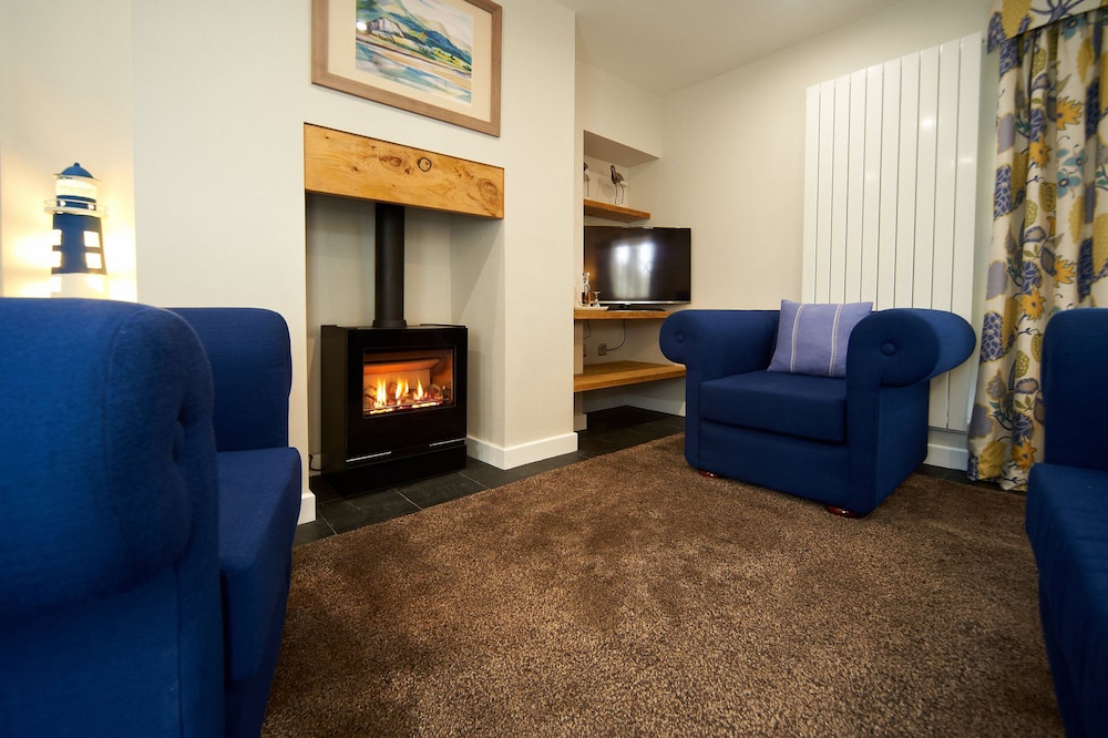 Deluxe Suite Double / Twin (Village) photo 3