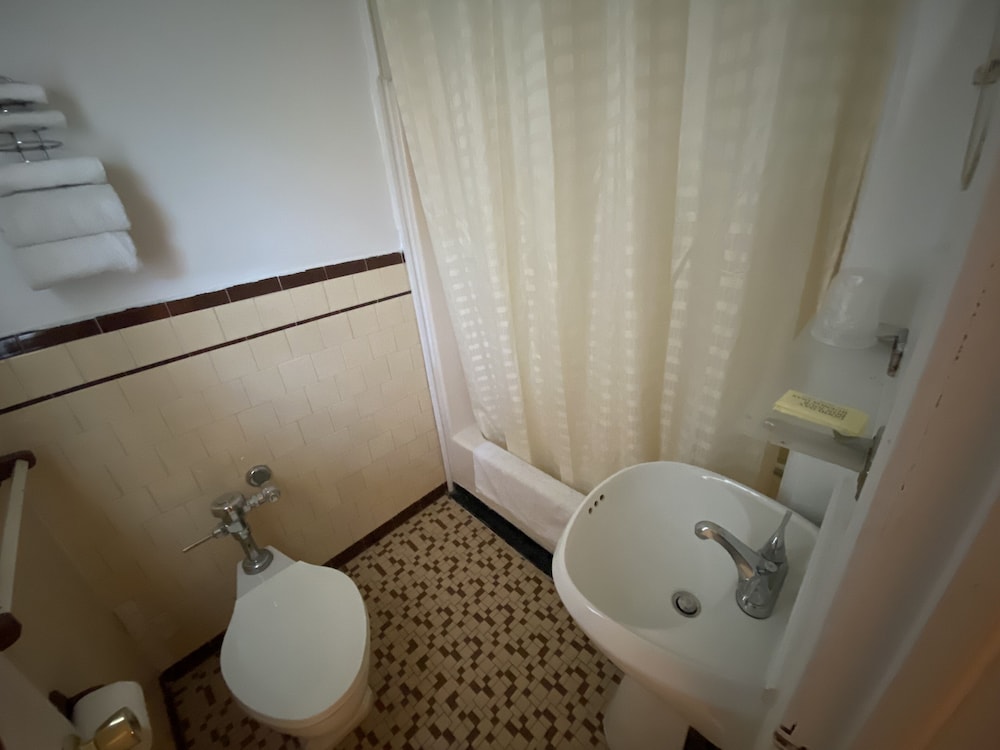 Deluxe Room, 2 Double Beds, Non Smoking photo 2
