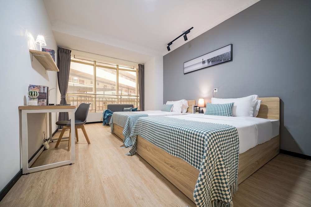 Comfort Twin Room