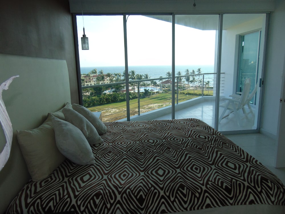 Comfort Apartment, 2 Bedrooms, 2 Bathrooms, Ocean View photo 2