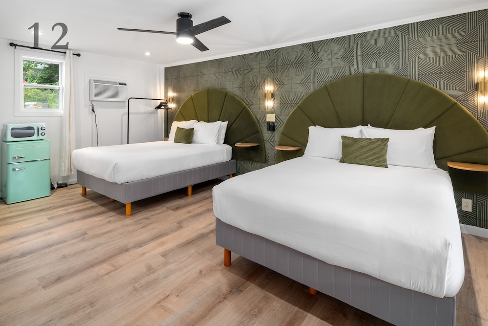 Superior Room, 2 Queen Beds