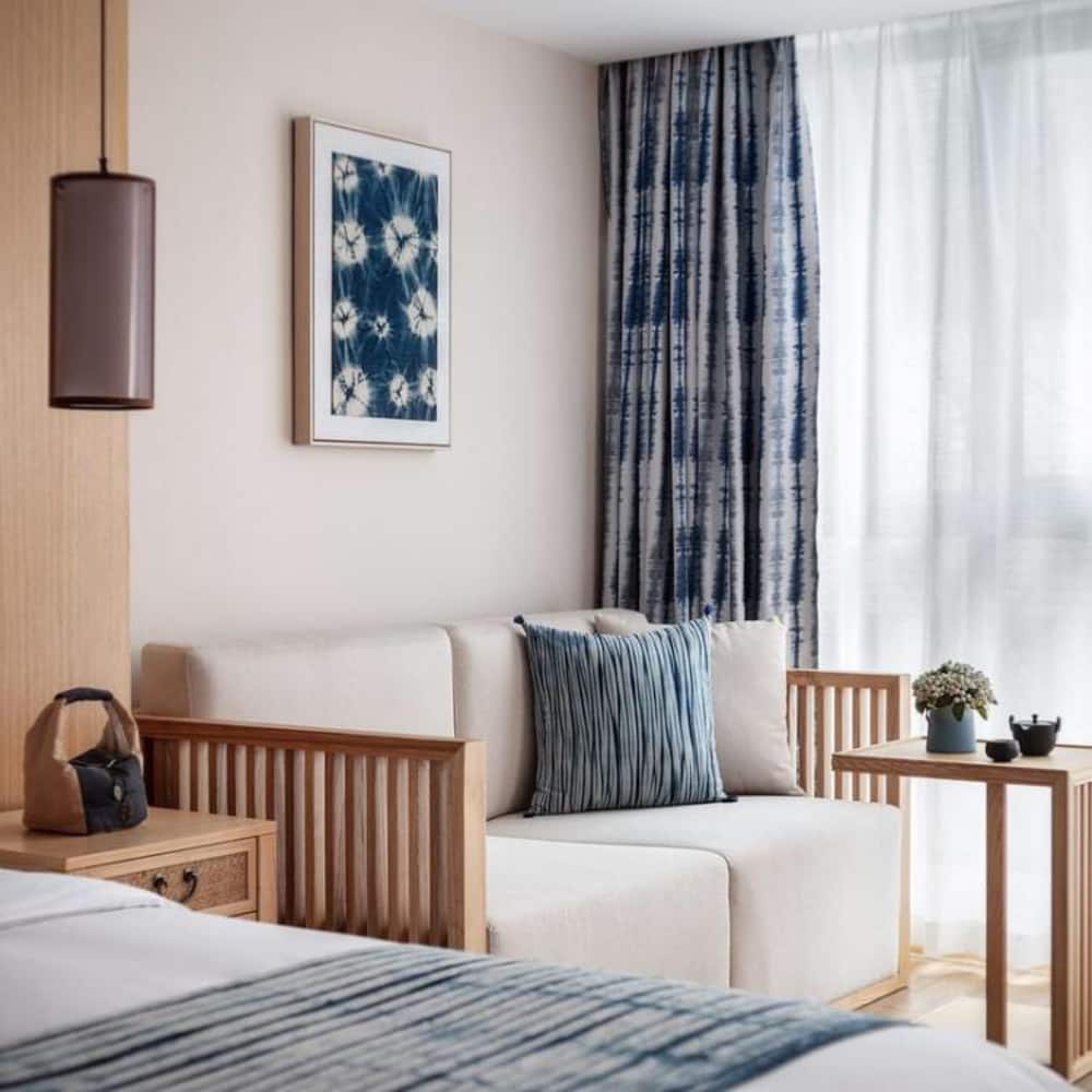 Superior King Room photo 2