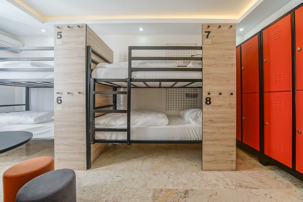 Mixed Comfort Shared Dormitory photo 1
