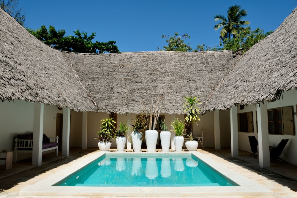Pool View Villa