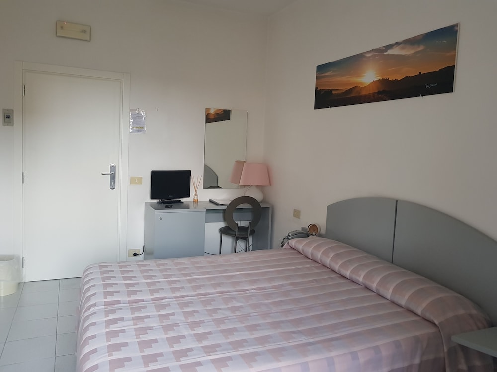 Standard Room, 1 Bedroom, Non Smoking, Private Bathroom