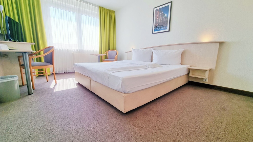 Double or Twin Room - Photo 1