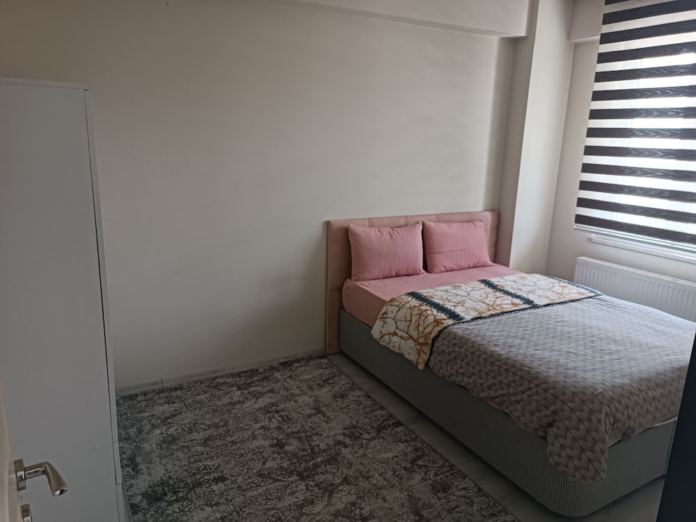 Room, Balcony, Mountain View photo 1