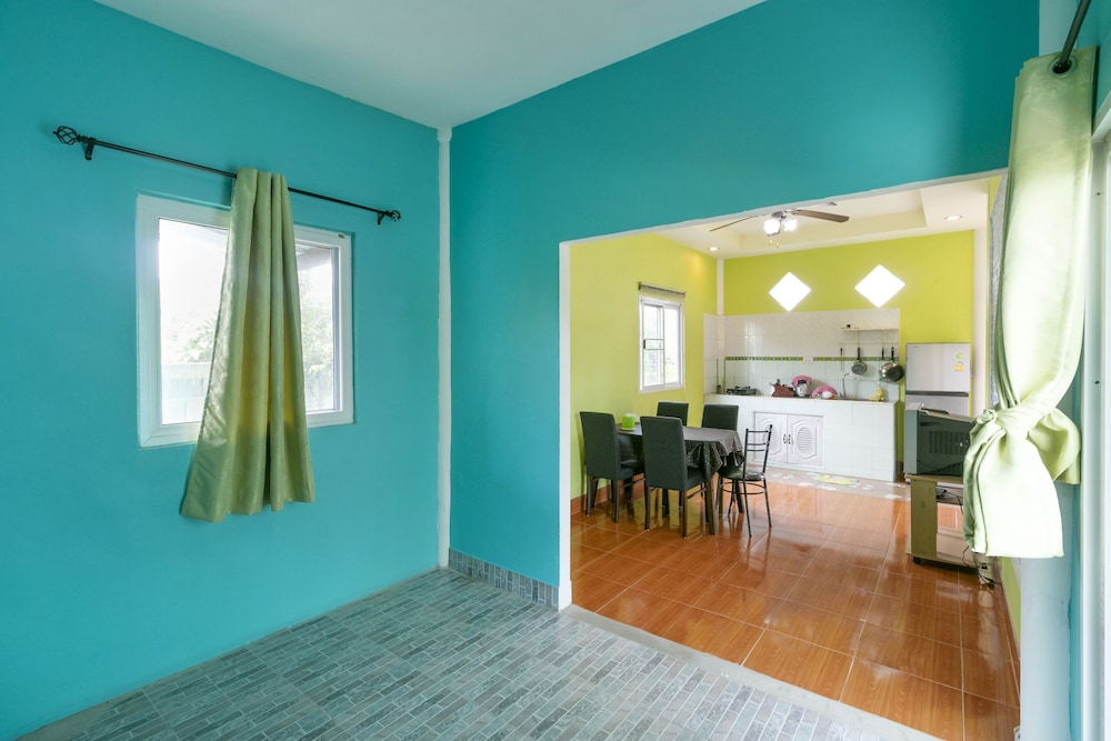 Suite, 2 Bedrooms photo 3
