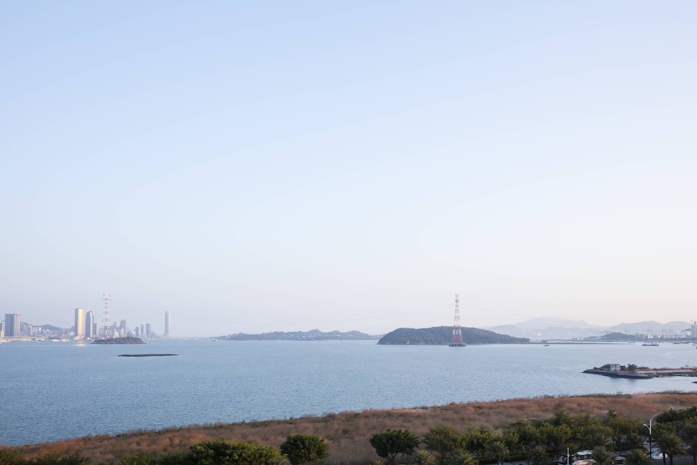 Room, 2 Double Beds, Smoking, Harbor View - Photo 5
