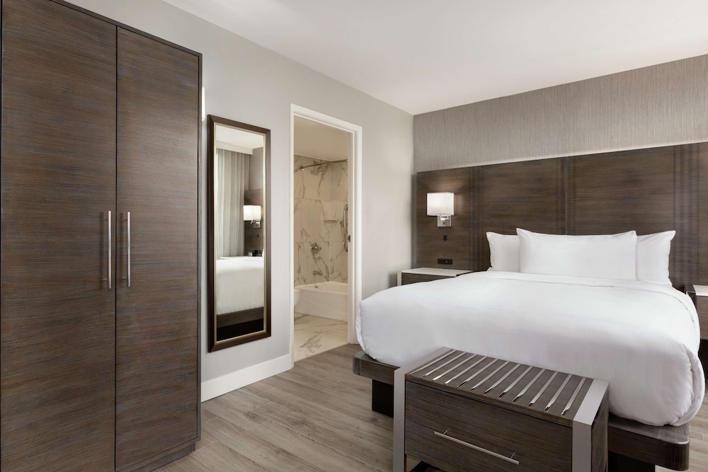 Room, 1 Queen Bed - Photo 1