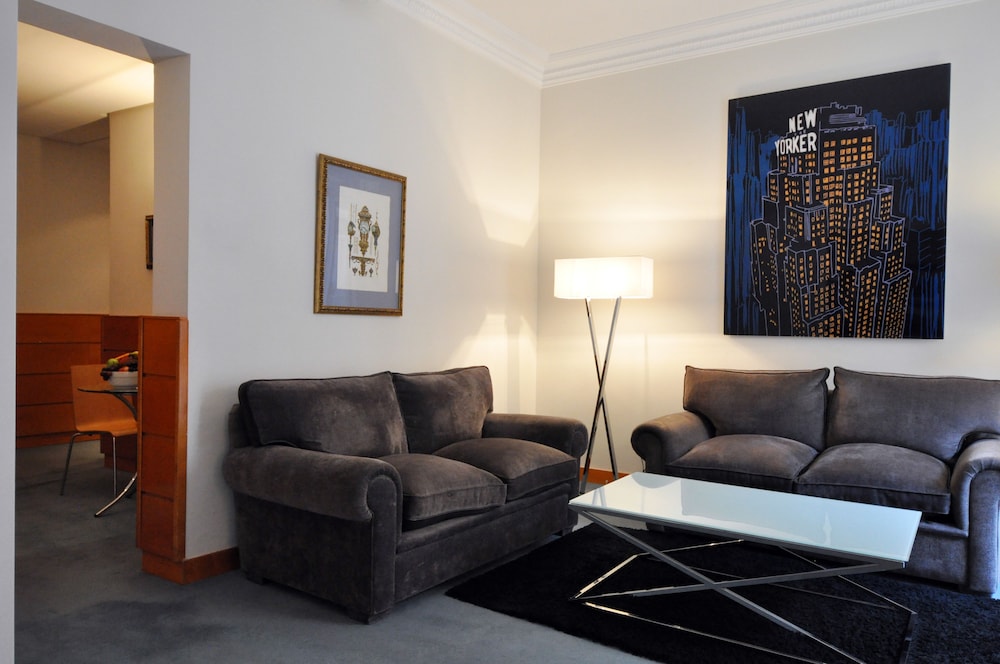 Family Suite thumbnail 6