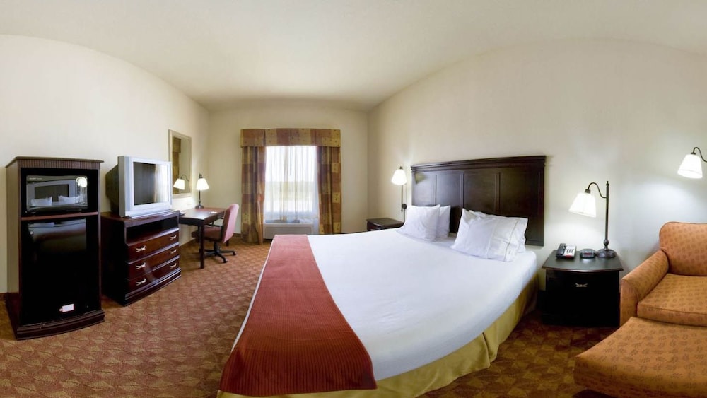 Suite, 2 Queen Beds, Accessible (Mobility, Tub) - Photo 2