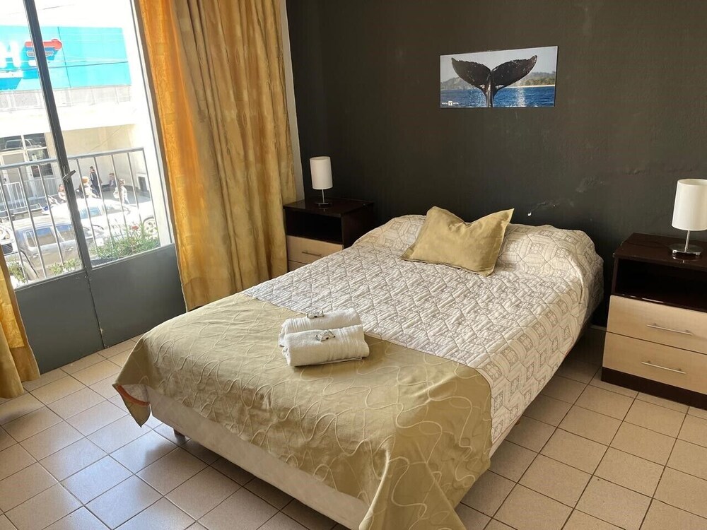 Standard Double Room, Balcony, City View photo 3