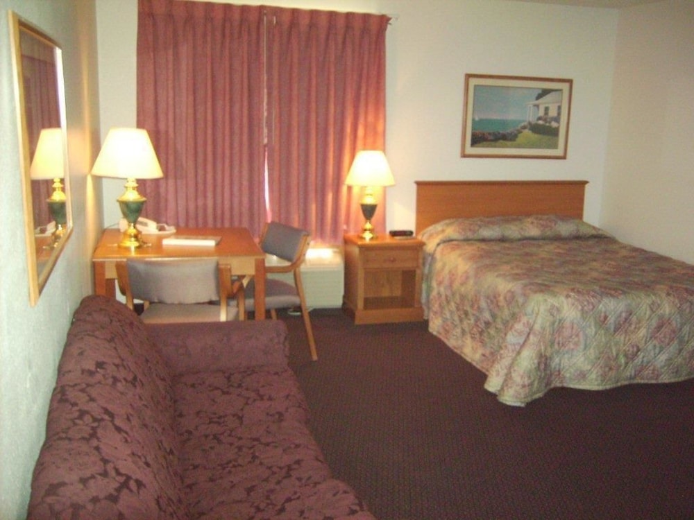 Standard Double Room, 2 Queen Beds photo 1