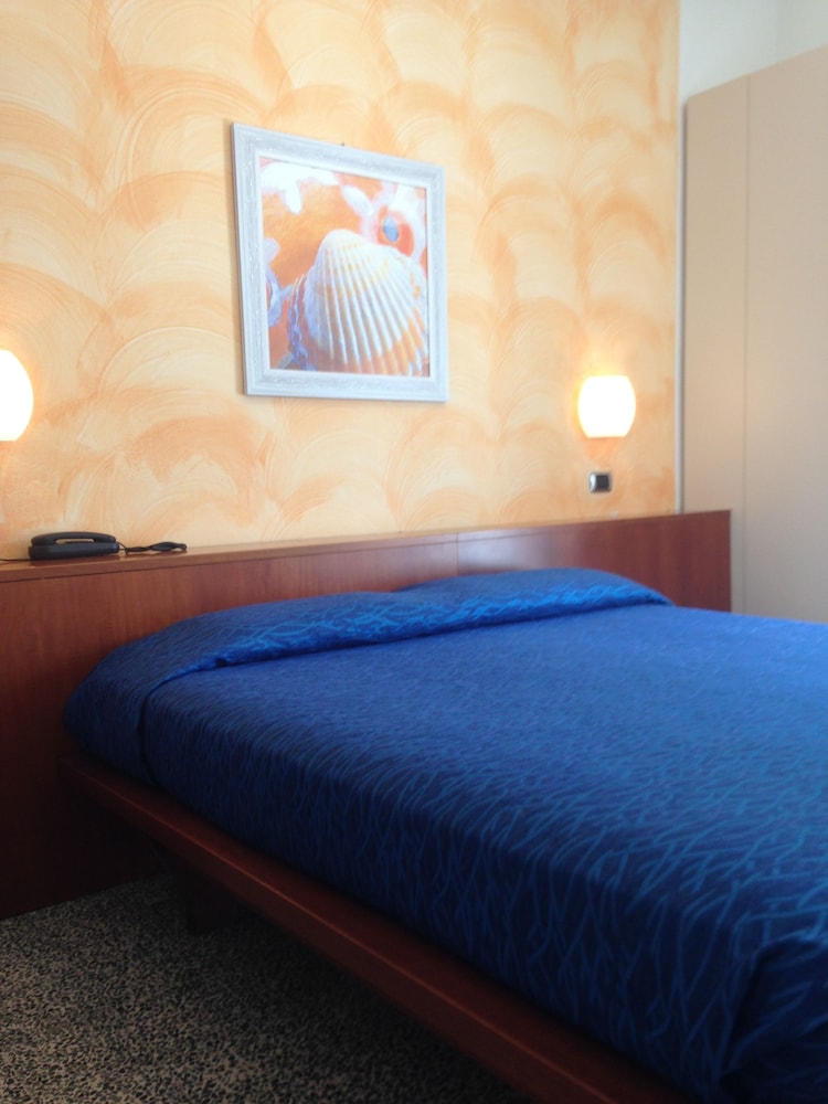 Quadruple Room photo 3