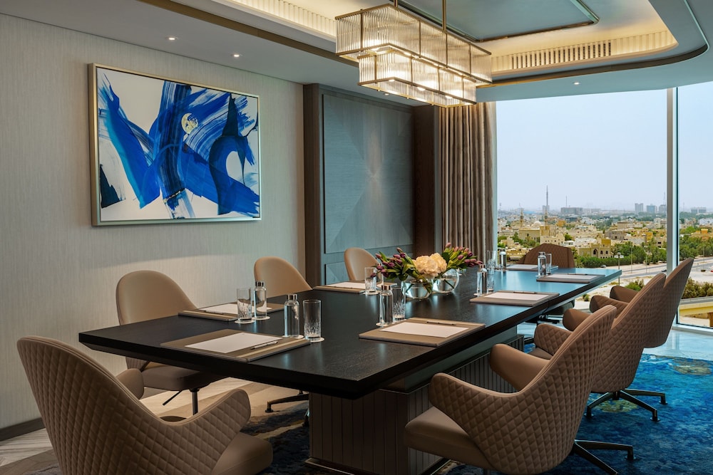 Suite, 1 King Bed, Sea View (Amiri)