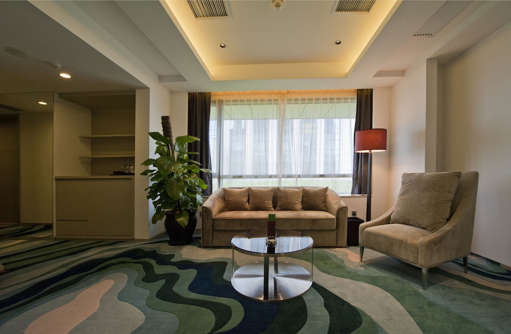 Suite, 1 Bedroom, Club Lounge Access (Dining) photo 2