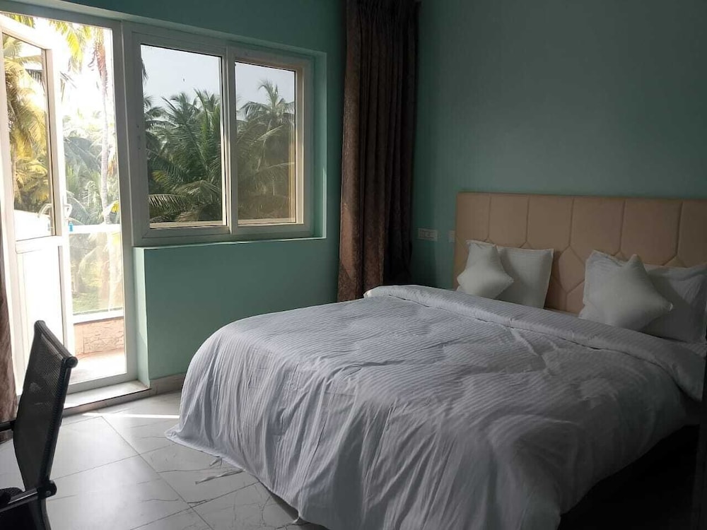 Deluxe Double or Twin Room, Balcony