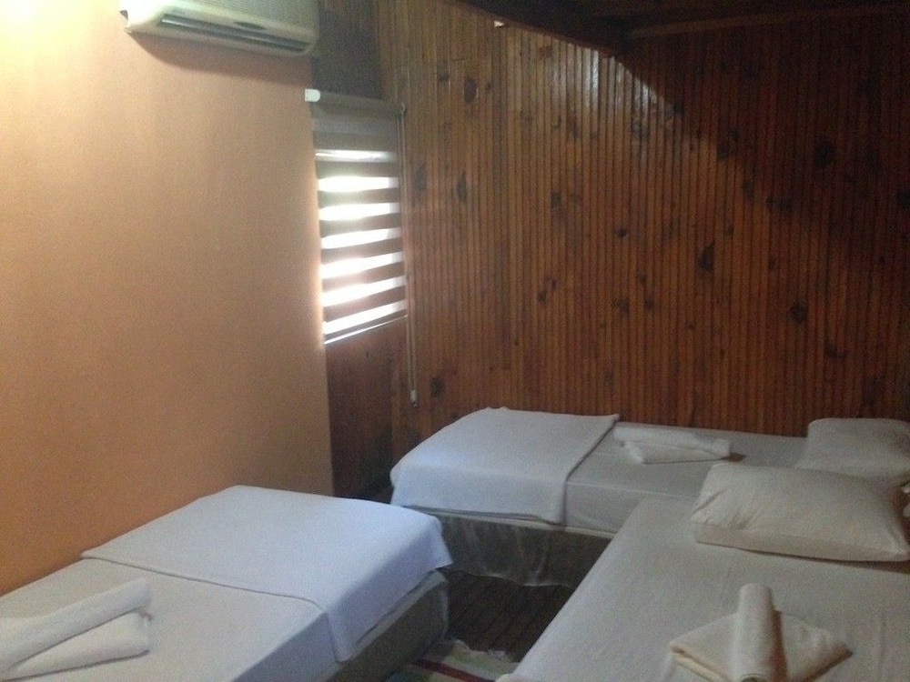 Standard Triple Room photo 1