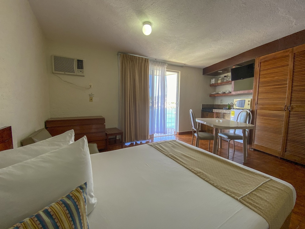 Superior Suite, Ocean View - Photo 6