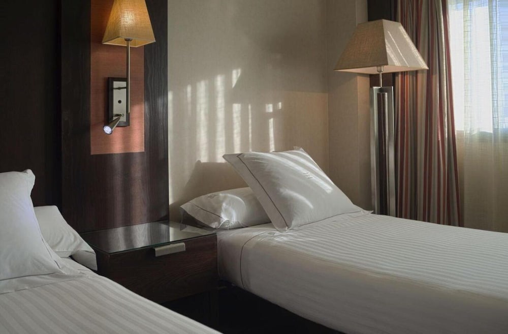 Standard Room (extra bed) - Photo 4