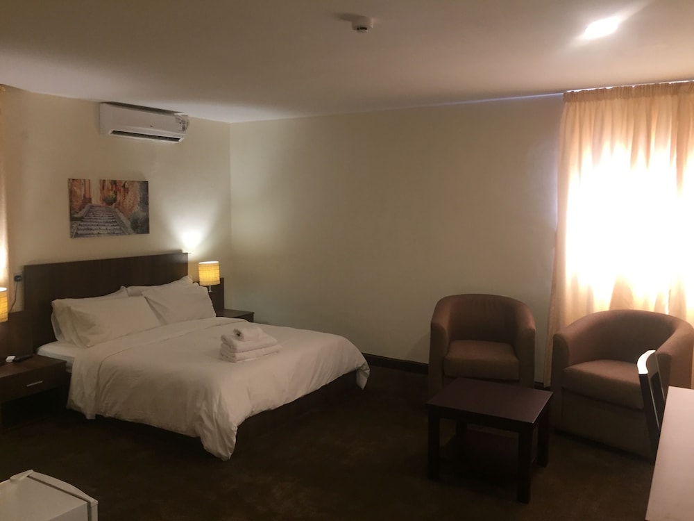 Deluxe Double Room photo 3