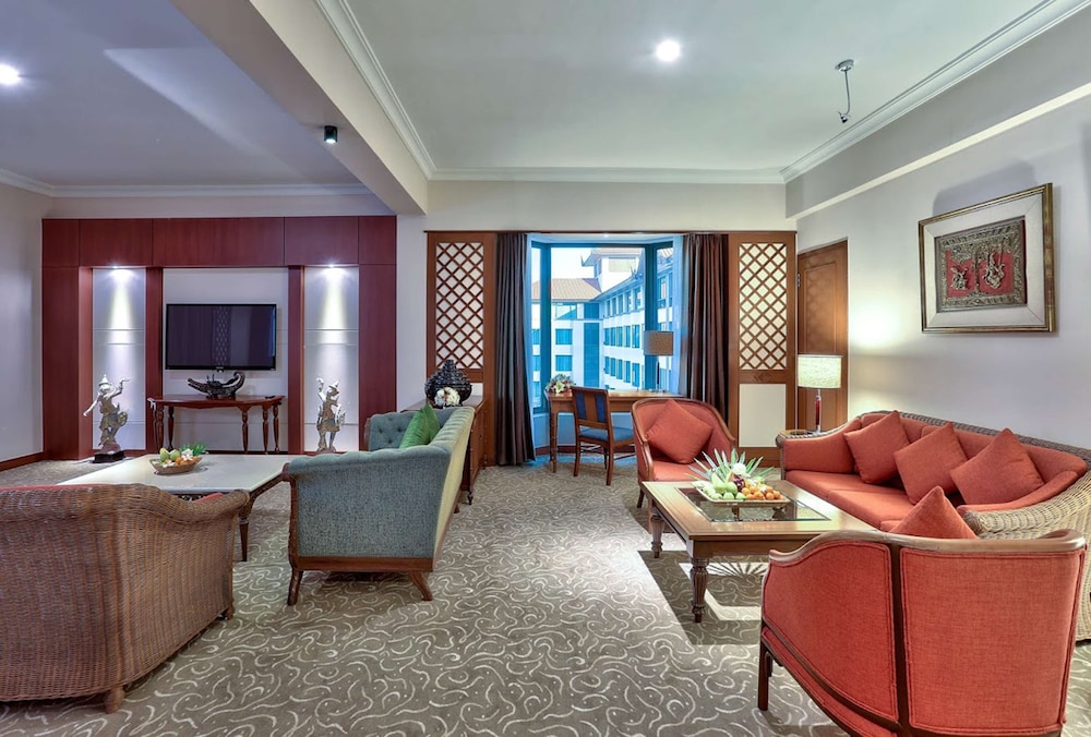 Suite, 1 Bedroom (Ambassador) photo 3