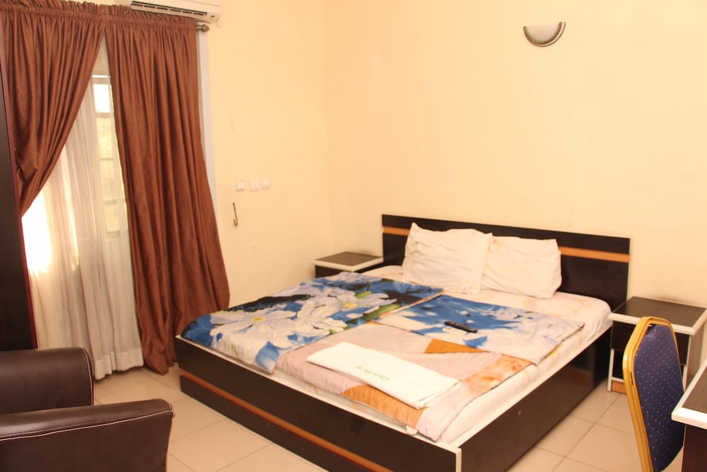 Standard Room photo 1