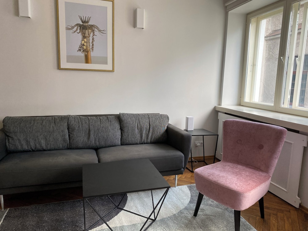 Apartment, 2 Bedrooms, Kitchen photo 2