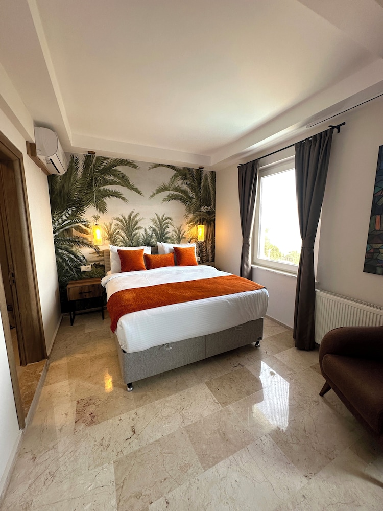 Comfort Suite, Sea View