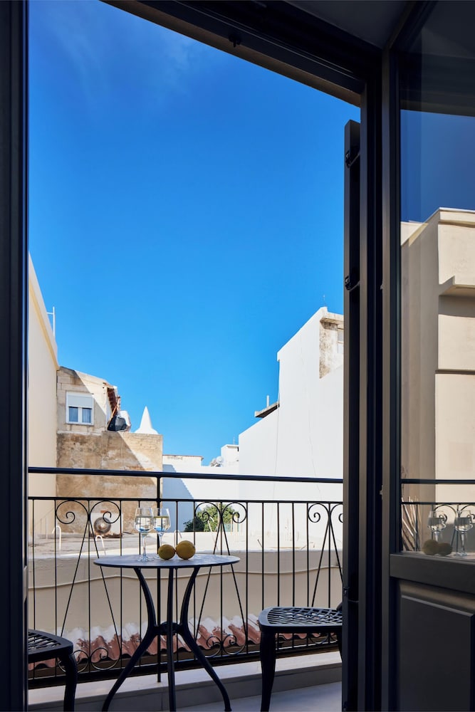 Superior Apartment photo 2