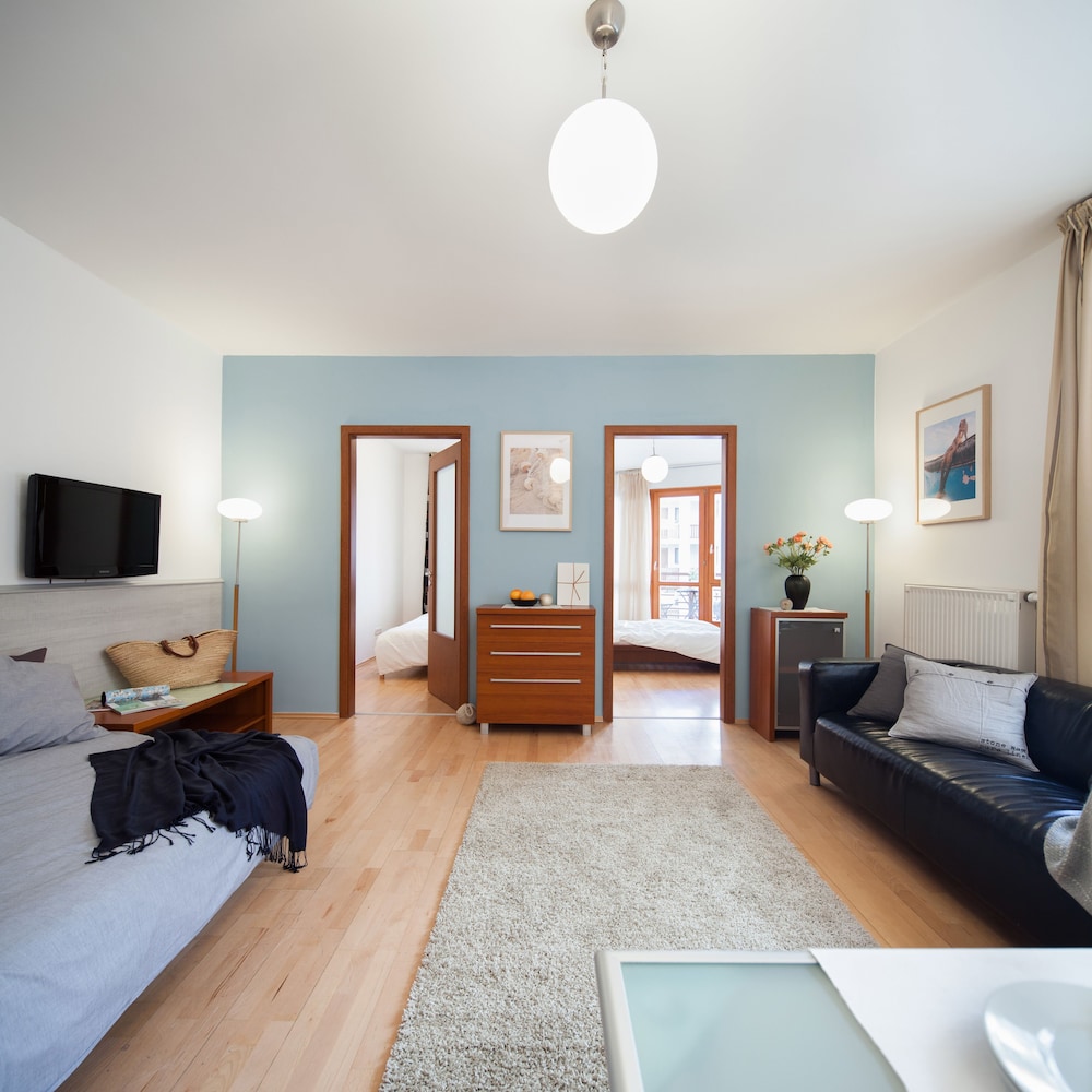 Apartment, 2 Bedrooms, Balcony