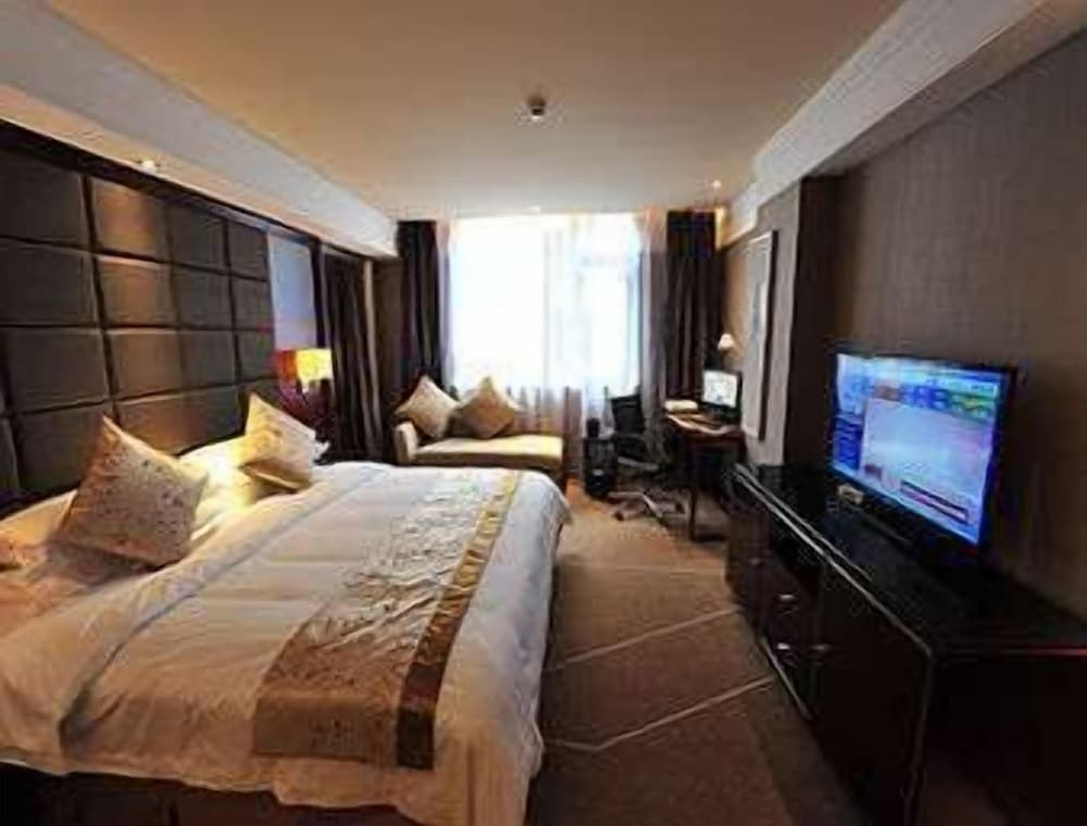 Executive Room, 1 Double Bed, Smoking photo 1