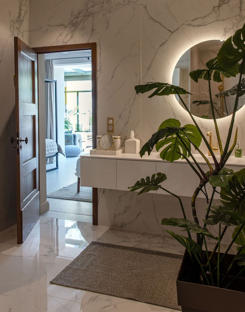 Executive Suite photo 2