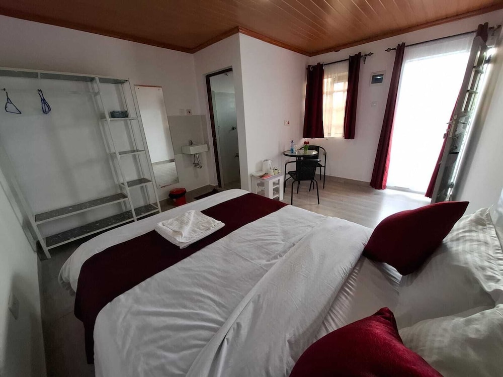 Standard Double Room, City View